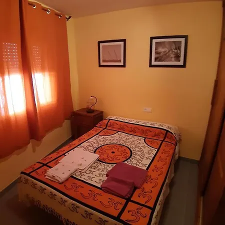 Casa Con Cochera Holiday home *
